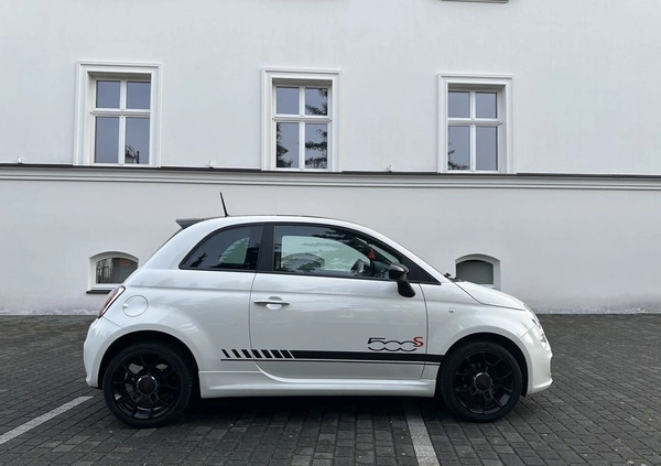 Fiat 500 cena 29900 przebieg: 135000, rok produkcji 2013 z Poznań małe 631